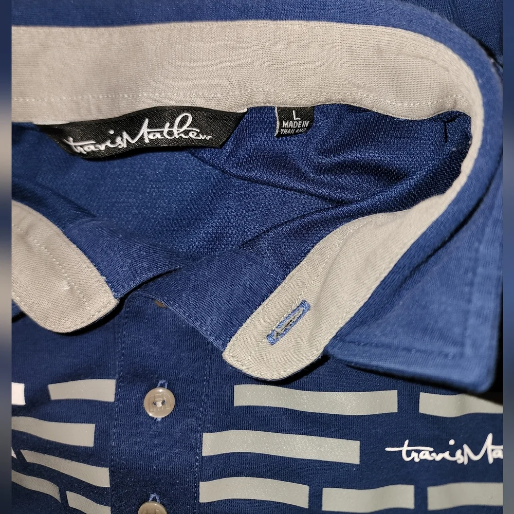 Travis Mathew Mens Size  L Polo Golf Shirt Navy Blue Pima Cotton Lightweight - Picture 4 of 4